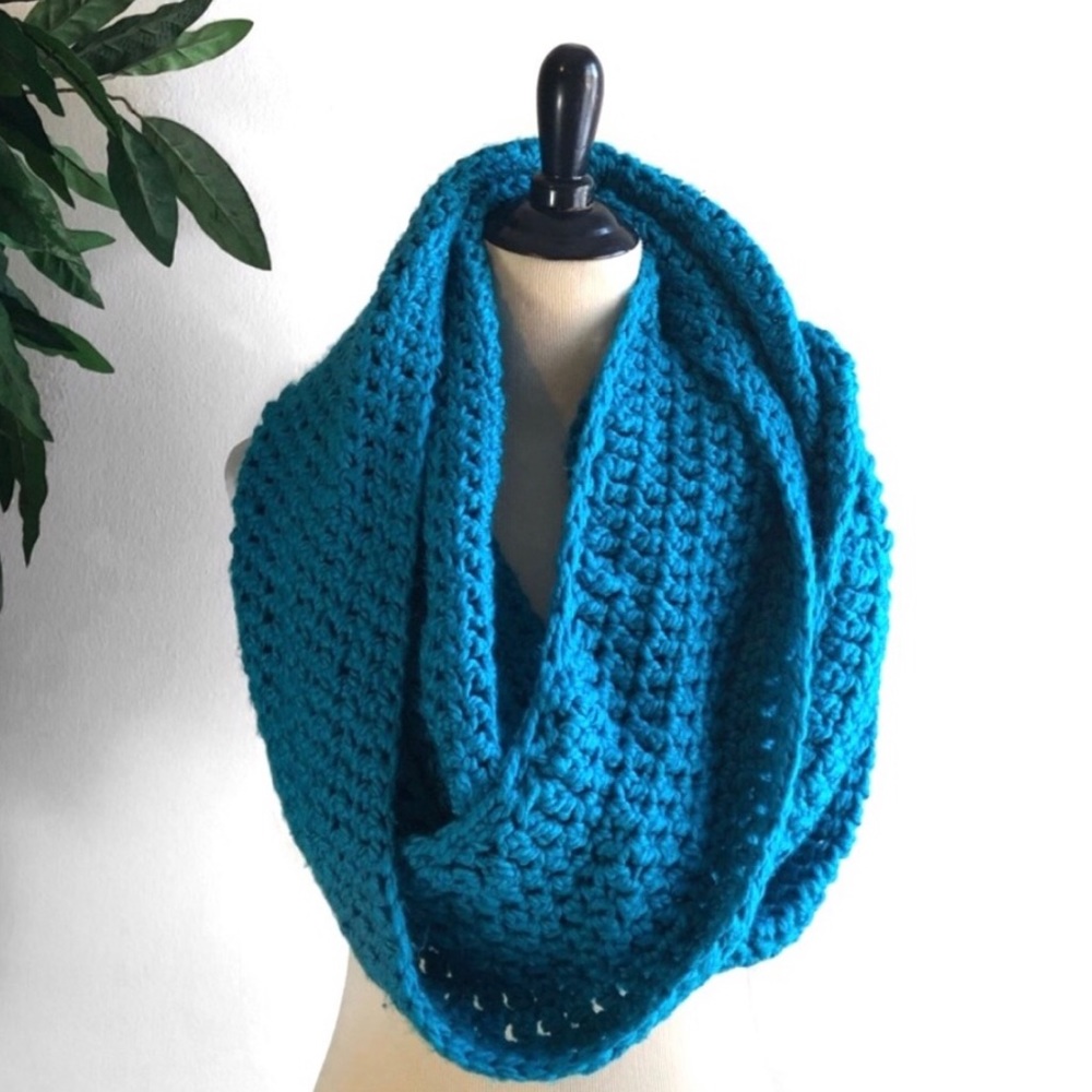 -Turquoise Super Long Chunky Knit Infinity Scarf.